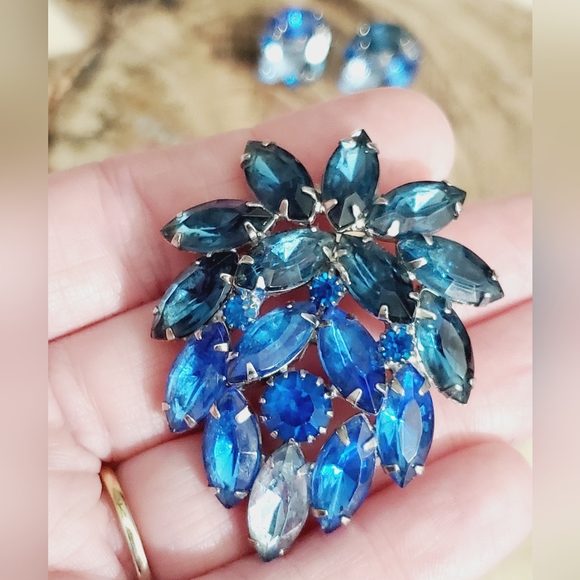 Vtg Juliana blue demi Parure brooch earrings clip on Stunning set ombre 50's 60' - Picture 12 of 16
